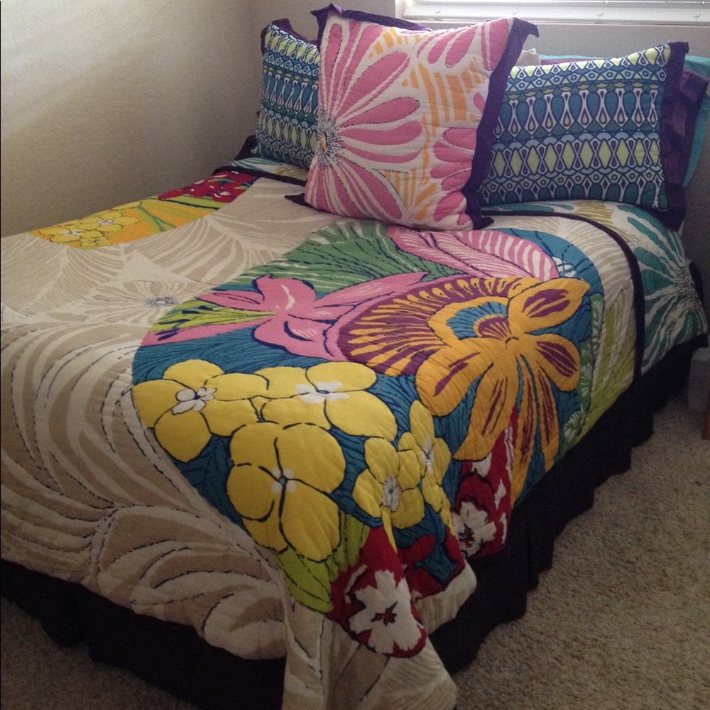 Anthropologie Bedding
